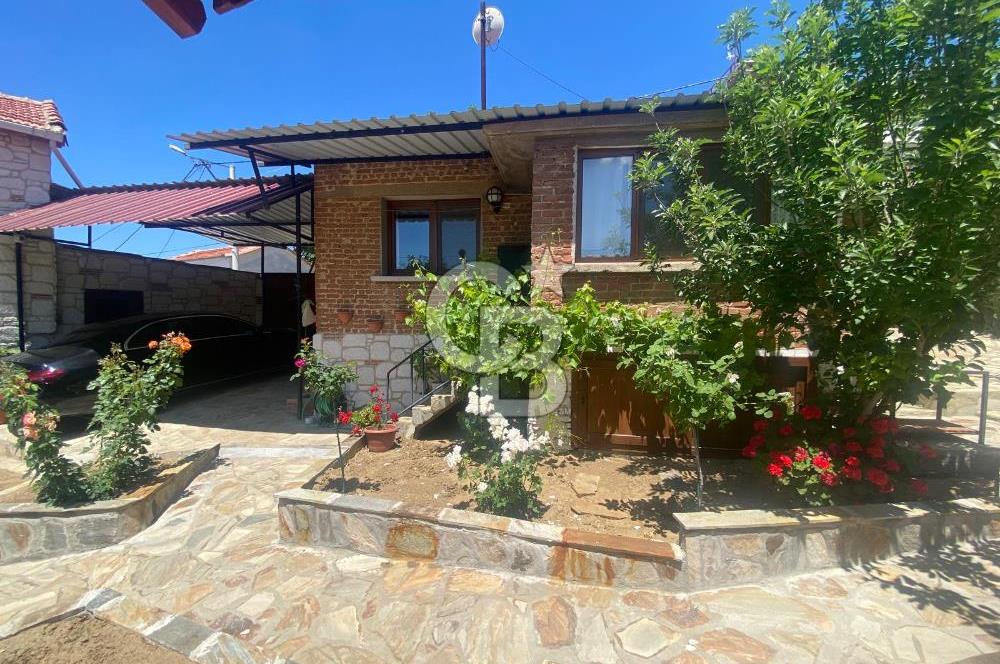 İZMİR BAYINDIR YUSUFLU KY. 437m2 ARSADA SATILIK, EŞYALI 3 KÖY EVİ
