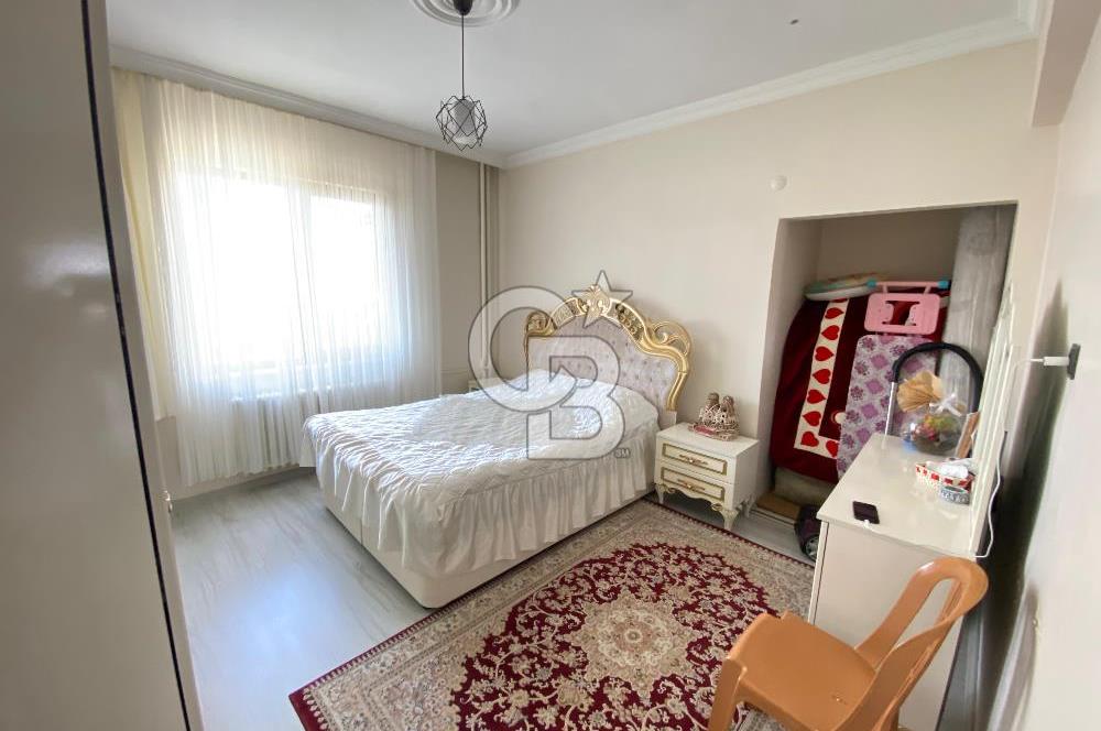 COLDWELL BANKER ANATOLİADAN HÜRRİYET MAH. İÇİ YAPILI GENİŞ DAİRE