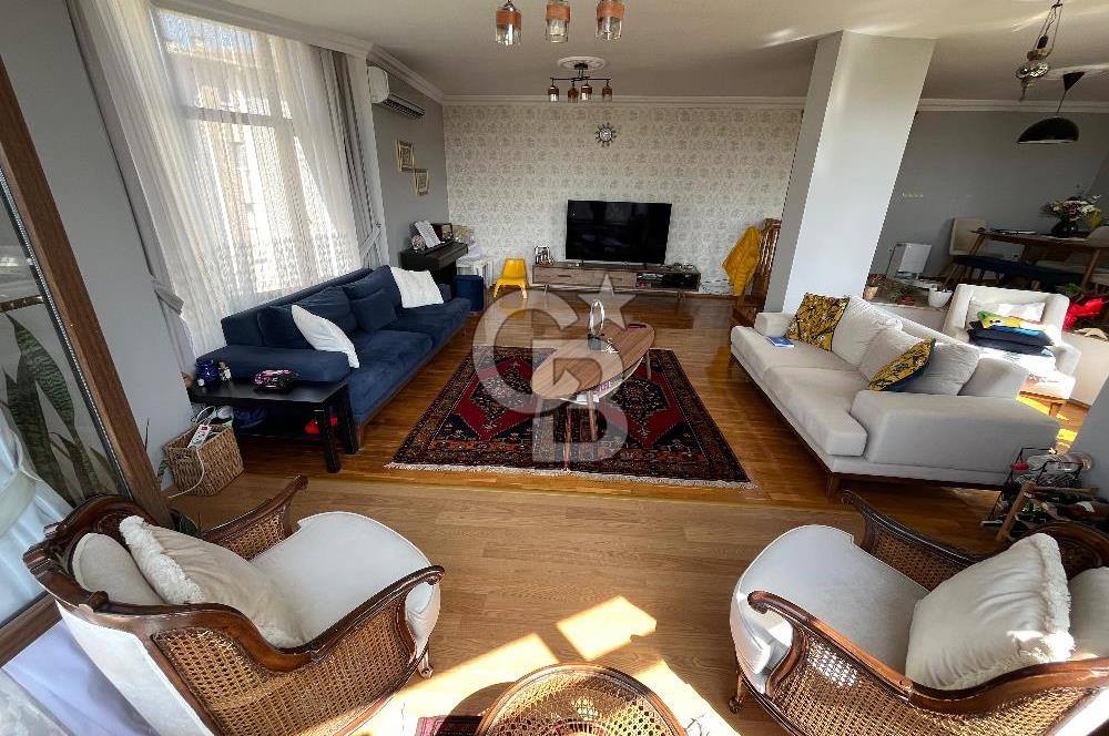 İSTANBUL BEYKOZ DA SİTE İÇERİSİNDE BOĞAZ MANZARALI SATILIK DAİRE