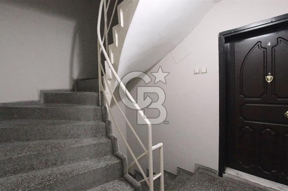 İzmir Karşıyaka Tuna Mah. Mükemmel Konumlu Kiralık 3+1 95 m² Daire