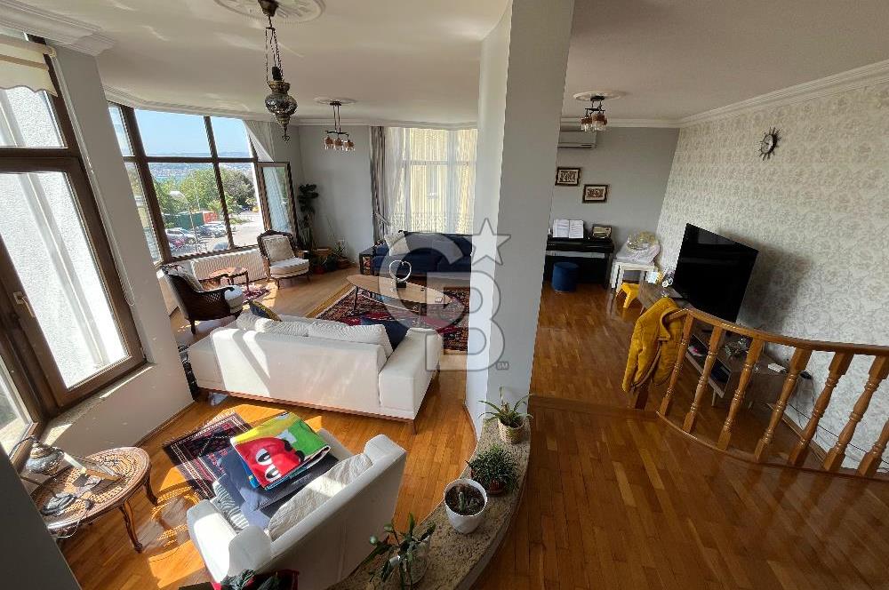 İSTANBUL BEYKOZ DA SİTE İÇERİSİNDE BOĞAZ MANZARALI SATILIK DAİRE