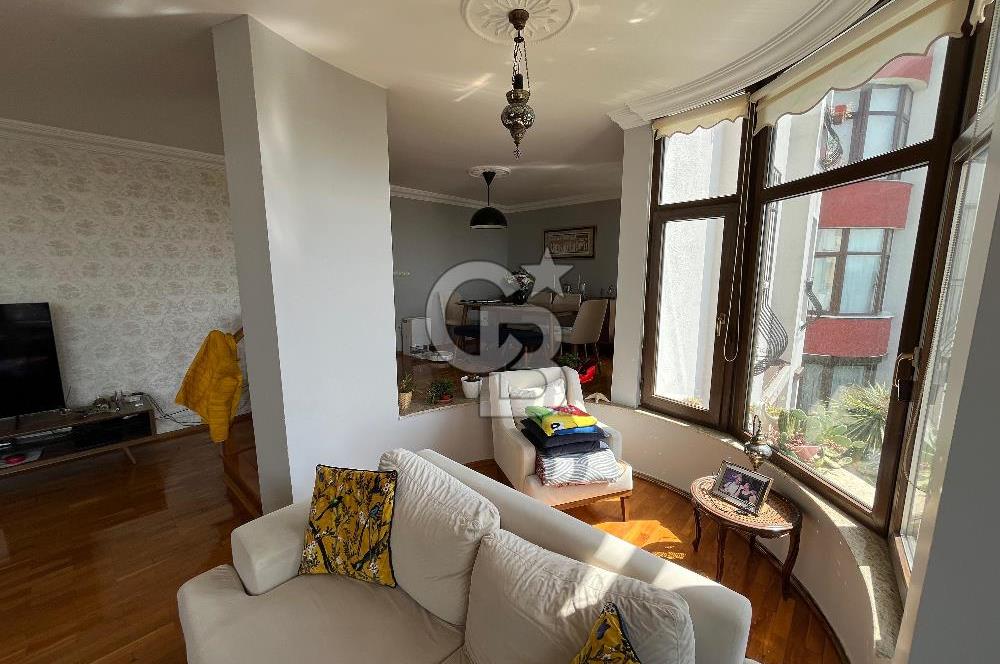 İSTANBUL BEYKOZ DA SİTE İÇERİSİNDE BOĞAZ MANZARALI SATILIK DAİRE