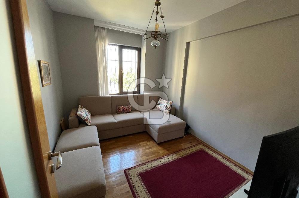 İSTANBUL BEYKOZ DA SİTE İÇERİSİNDE BOĞAZ MANZARALI SATILIK DAİRE
