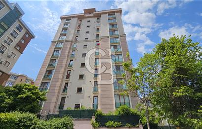 Ataşehir'de Prestijli 3+1 Havuzlu Otoparklı Metroya Yakın Daire
