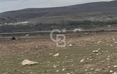 İNCESU KÜLLÜ MAH.SİNDE BARAJ MANZARALI YATIRIMLIK UYGUN TARLA