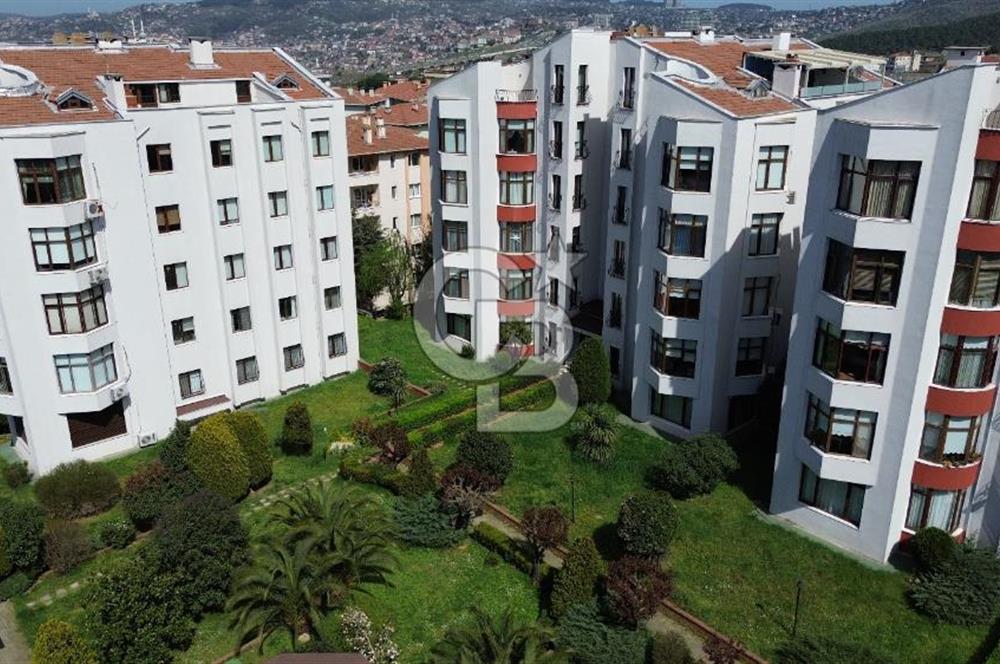 İSTANBUL BEYKOZ DA SİTE İÇERİSİNDE BOĞAZ MANZARALI SATILIK DAİRE