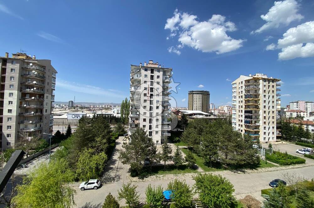 COLDWELL BANKER ANATOLİADAN HÜRRİYET MAH. İÇİ YAPILI GENİŞ DAİRE