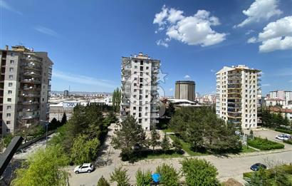 COLDWELL BANKER ANATOLİADAN HÜRRİYET MAH. İÇİ YAPILI GENİŞ DAİRE