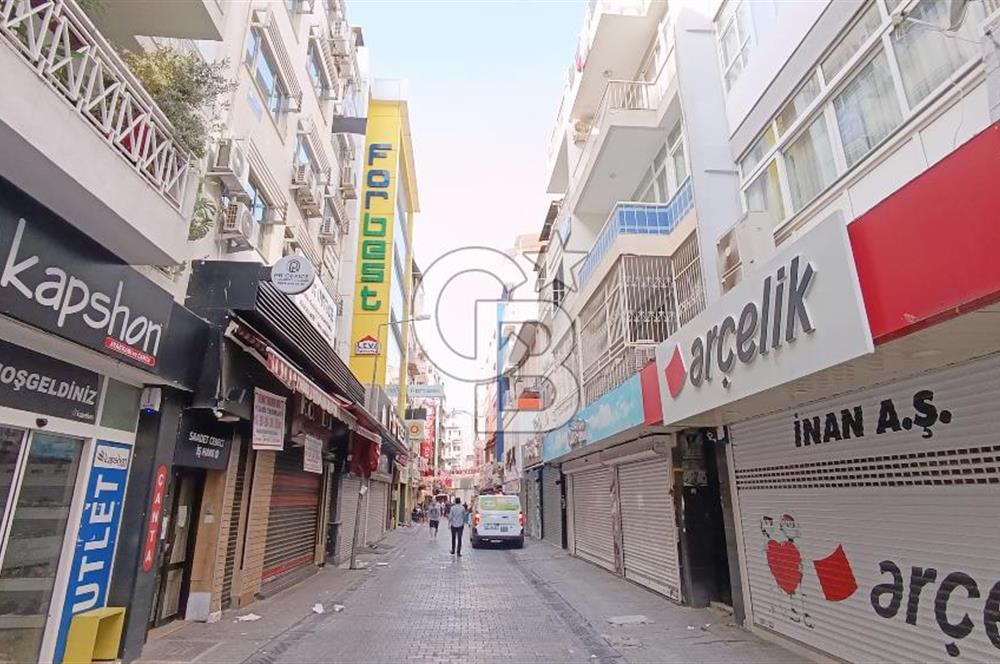 İzmir Karşıyaka Tuna Mah. Mükemmel Konumlu Kiralık 3+1 95 m² Daire