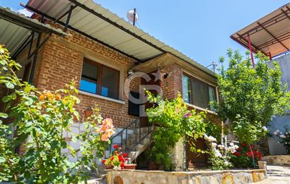 İZMİR BAYINDIR YUSUFLU KY. 437m2 ARSADA SATILIK, EŞYALI 3 KÖY EVİ