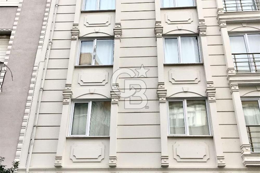 İSTANBUL GÜNGÖREN'DE MERKEZİ KONUMDA SATILIK 3+1 TERS DUBLEKS