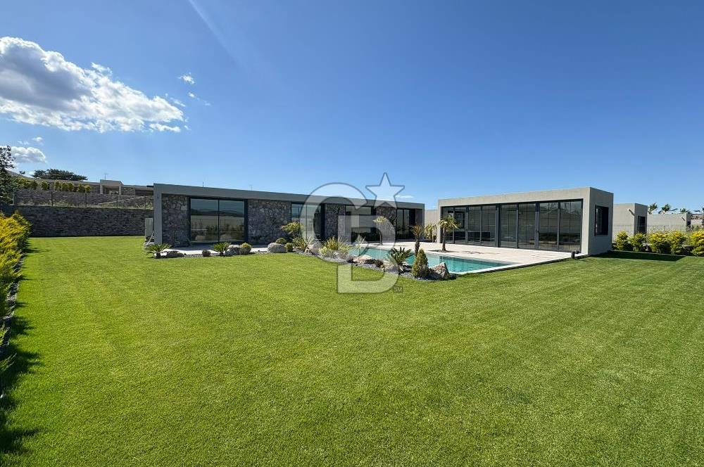 Ourland Urla'da Satılık Müstakil Villa