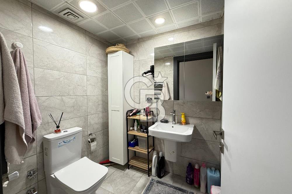 Bayraklı Adalet Mahallesi Toki Konutlarında  Satılık 2+1 Lüks Daire
