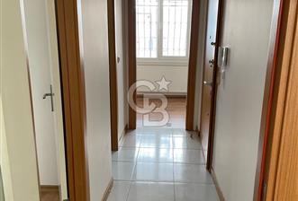 Bahçelievler'de Merkezi Konumda Yüksek Giriş 1+1 Daire