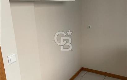 Bahçelievler'de Merkezi Konumda Yüksek Giriş 1+1 Daire