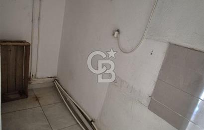 ASIM GÜNDÜZ CADDESİNDE CADDESİNDE 30 M2 SATILIK BOŞ DÜKKAN
