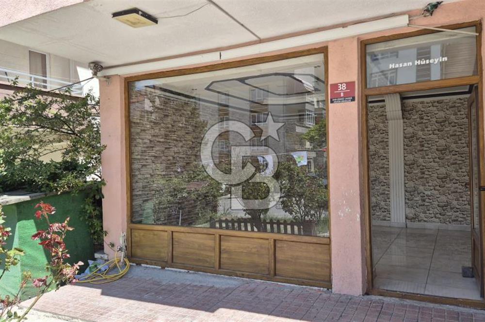 ASIM GÜNDÜZ CADDESİNDE CADDESİNDE 30 M2 SATILIK BOŞ DÜKKAN