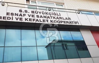 BÜYÜKÇİĞLİ'DE DR.SERVET ECE CADDESİ YAKINI ACİL!! SATILIK DÜKKAN