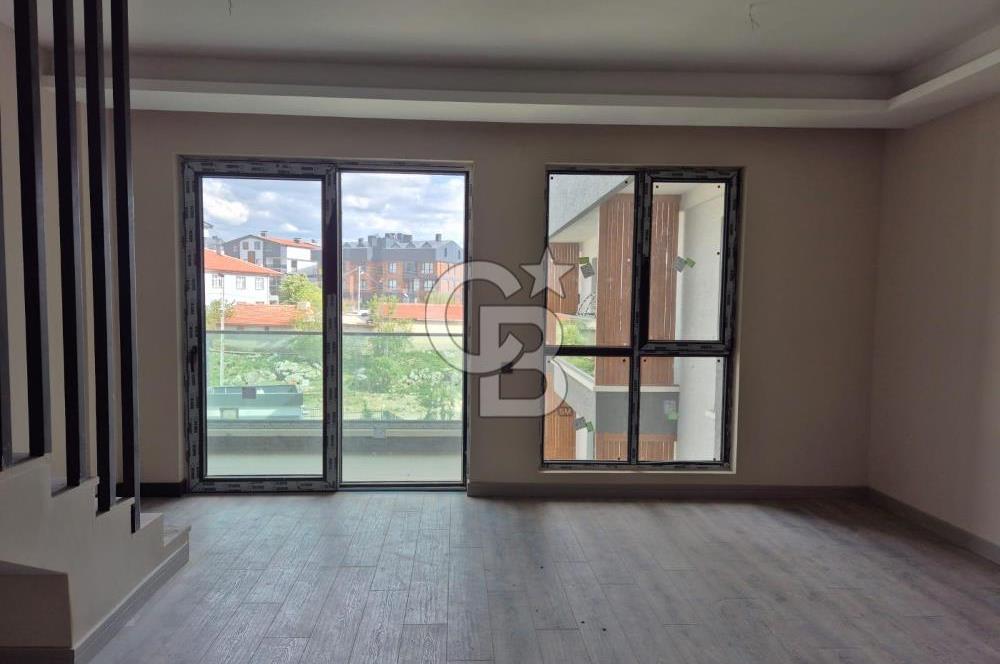 HERA İNCEK'TE 1+1 DUBLEX GENİŞ TİP DAİRE