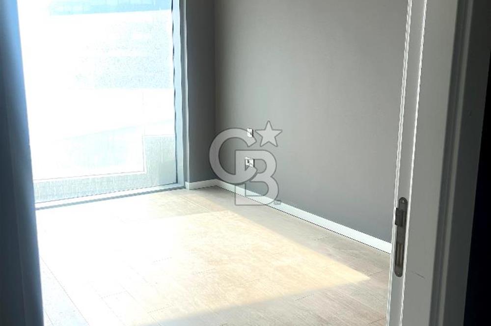 KARTAL MANZARA ADALAR DENİZ MANZARALI İŞ GYO SATILIK FIRSAT DAİRE..!