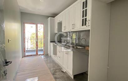 Bostancı'da Sıfır bina 3+1 daire Nisan'da teslim 