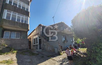 Beykoz cubukluda boğaz manzarali satılık gecekondu