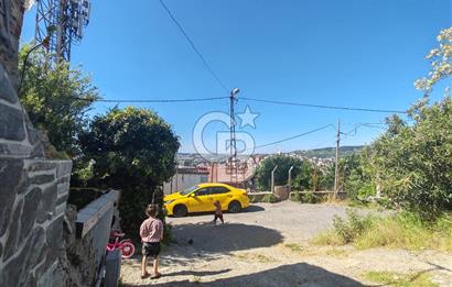 Beykoz cubukluda boğaz manzarali satılık gecekondu