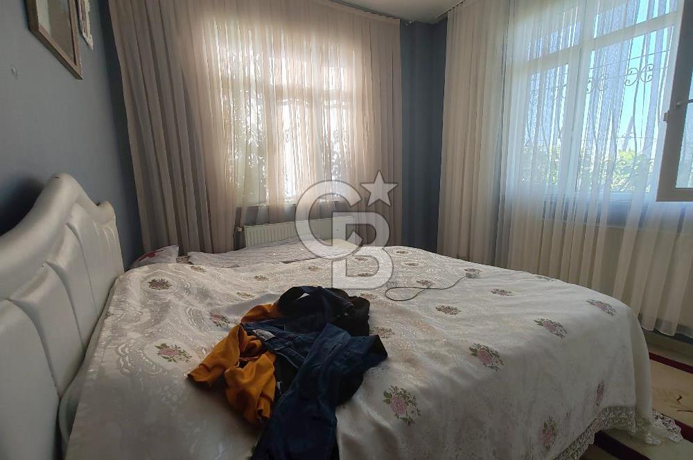 Beykoz cubukluda boğaz manzarali satılık gecekondu