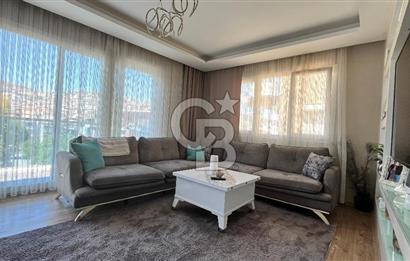 Bayraklı Merkezde Satılık Komple Bina Teraslı Deniz Manzaralı