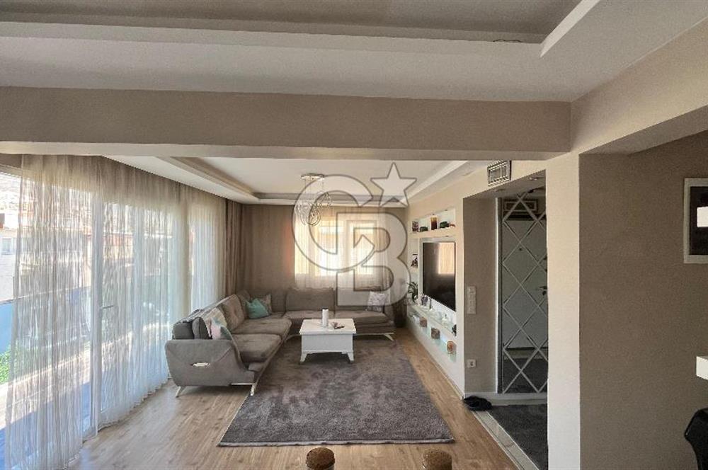 Bayraklı Merkezde Satılık Komple Bina Teraslı Deniz Manzaralı