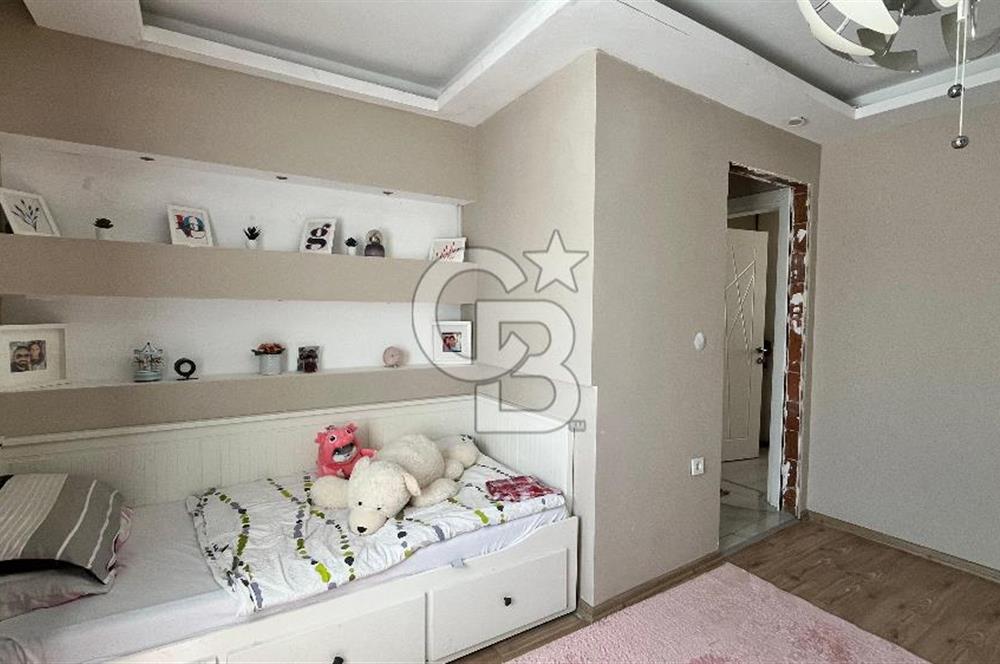 Bayraklı Merkezde Satılık Komple Bina Teraslı Deniz Manzaralı