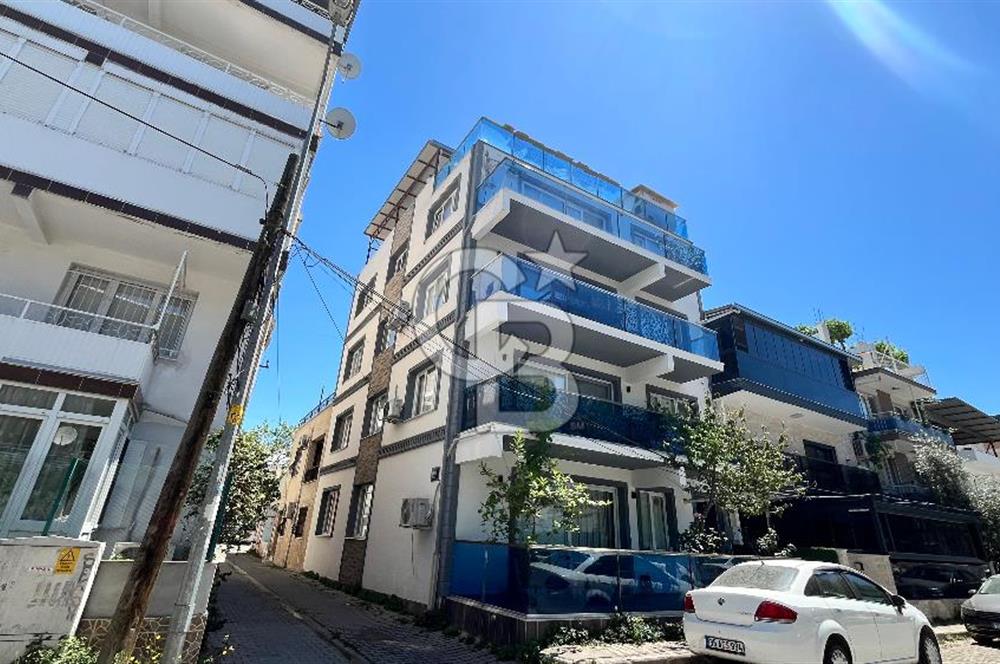 Bayraklı Merkezde Satılık Komple Bina Teraslı Deniz Manzaralı
