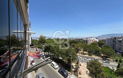 İzmir Yeşilyurt Vatan Mahallesinde Satılık 3+1 Tadilatlı Fırsat Daire