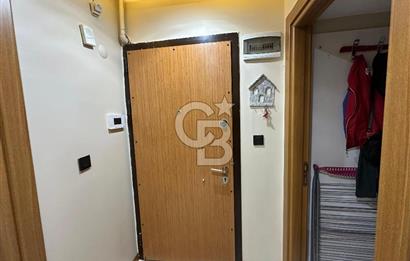 İzmir Yeşilyurt Vatan Mahallesinde Satılık 3+1 Tadilatlı Fırsat Daire