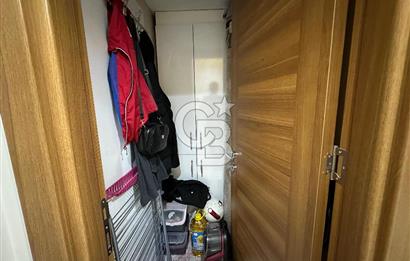 İzmir Yeşilyurt Vatan Mahallesinde Satılık 3+1 Tadilatlı Fırsat Daire