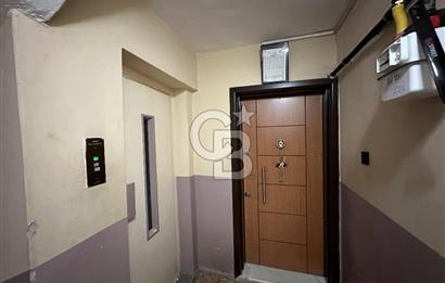 İzmir Yeşilyurt Vatan Mahallesinde Satılık 3+1 Tadilatlı Fırsat Daire