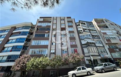 İzmir Yeşilyurt Vatan Mahallesinde Satılık 3+1 Tadilatlı Fırsat Daire
