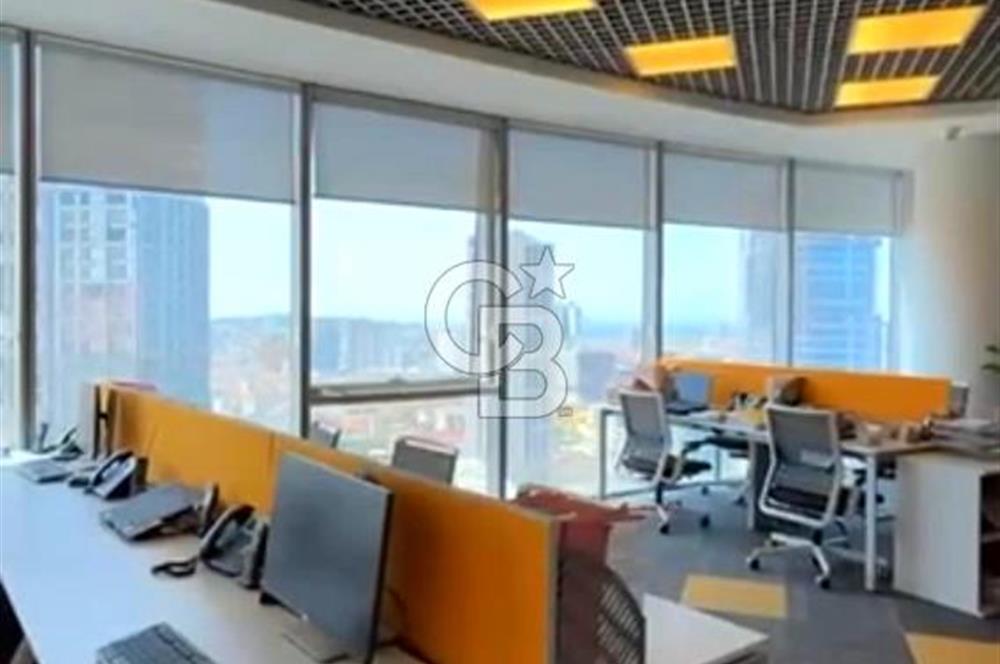 KURIS KULE D100-E5 – Metro ve Hastane Yanı – Deniz Manzaralı, Kat Bahçeli Ful Eşyalı SATILIK OFİS