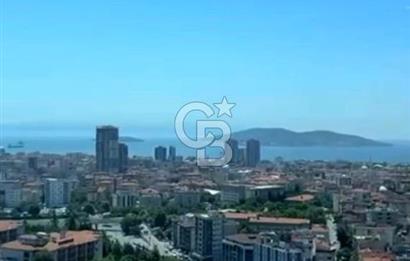 KURIS KULE D100-E5 – Metro ve Hastane Yanı – Deniz Manzaralı, Kat Bahçeli Ful Eşyalı SATILIK OFİS