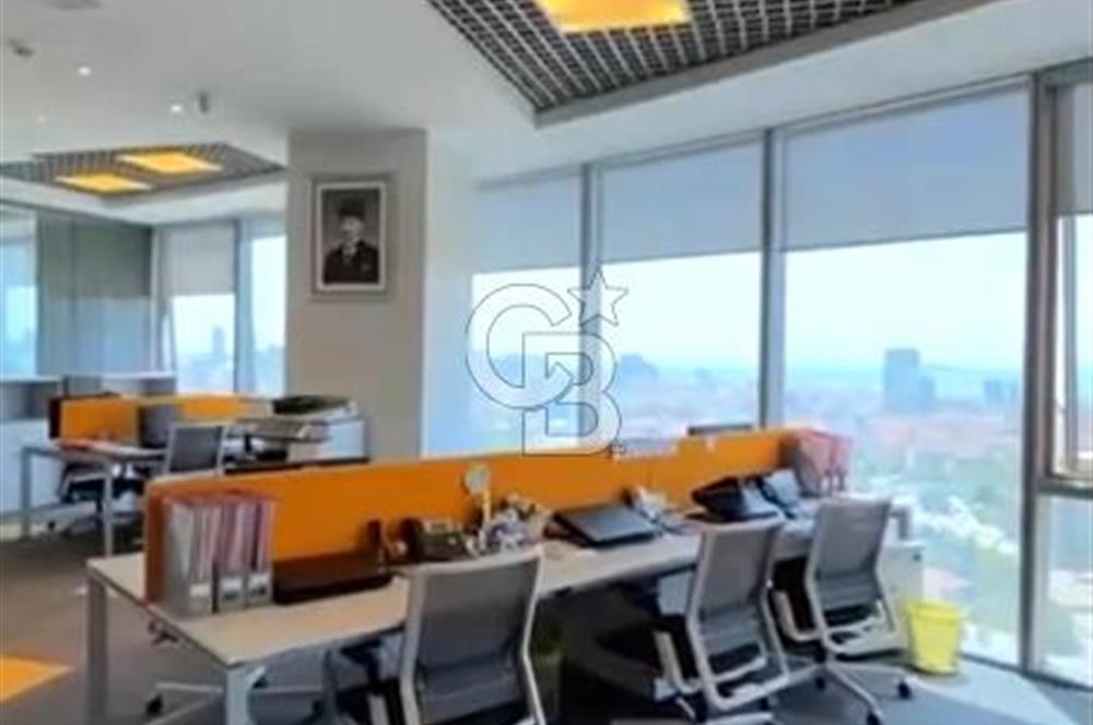 KURIS KULE D100-E5 – Metro ve Hastane Yanı – Deniz Manzaralı, Kat Bahçeli Ful Eşyalı SATILIK OFİS