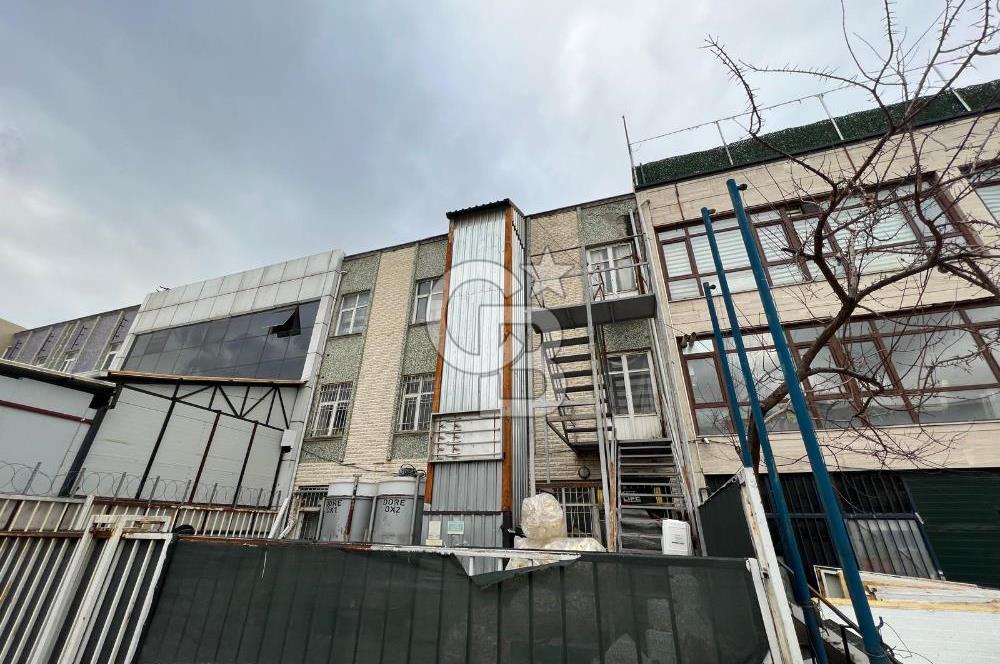 GERSAN SANAYİ'DE KİRALIK 4 KATLI 580 M2 KULLANIM ALANLI BİNA
