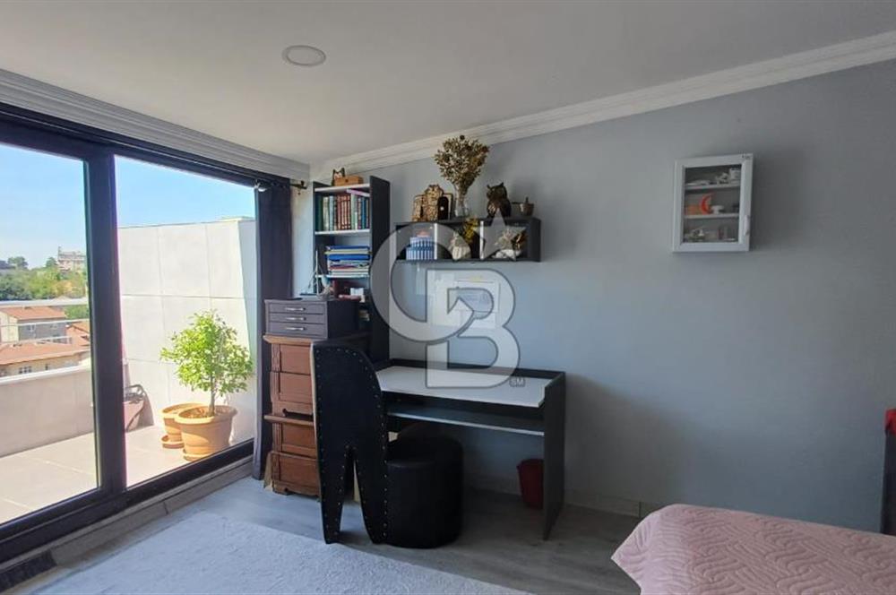 Ümraniye Aşağı Dudullu Yeşil Konaklar Satılık 4+2 Dubleks Daire