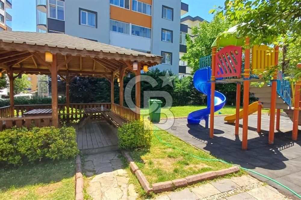 Ümraniye Aşağı Dudullu Yeşil Konaklar Satılık 4+2 Dubleks Daire