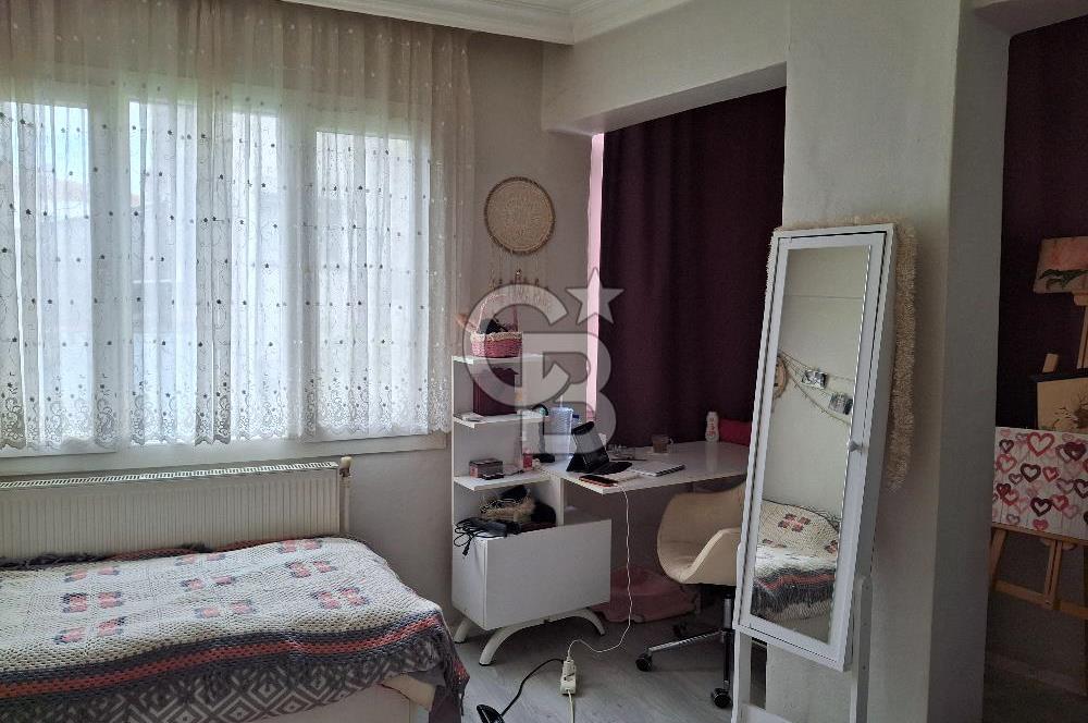 Güzelyalı'da Satılık 2+1 Daire