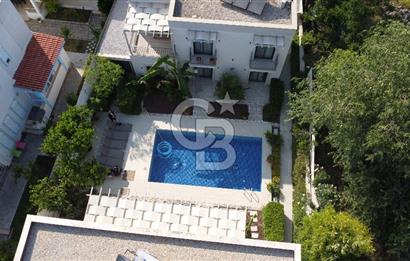 Teknenize 10 Adım Satılık 2+1 Bahçe Katı Havuzlu Daire