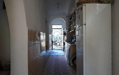GAZİPAŞA MAHALLESİNDE 2 KATLI 4+2 KARGIR EV VE ARSASI