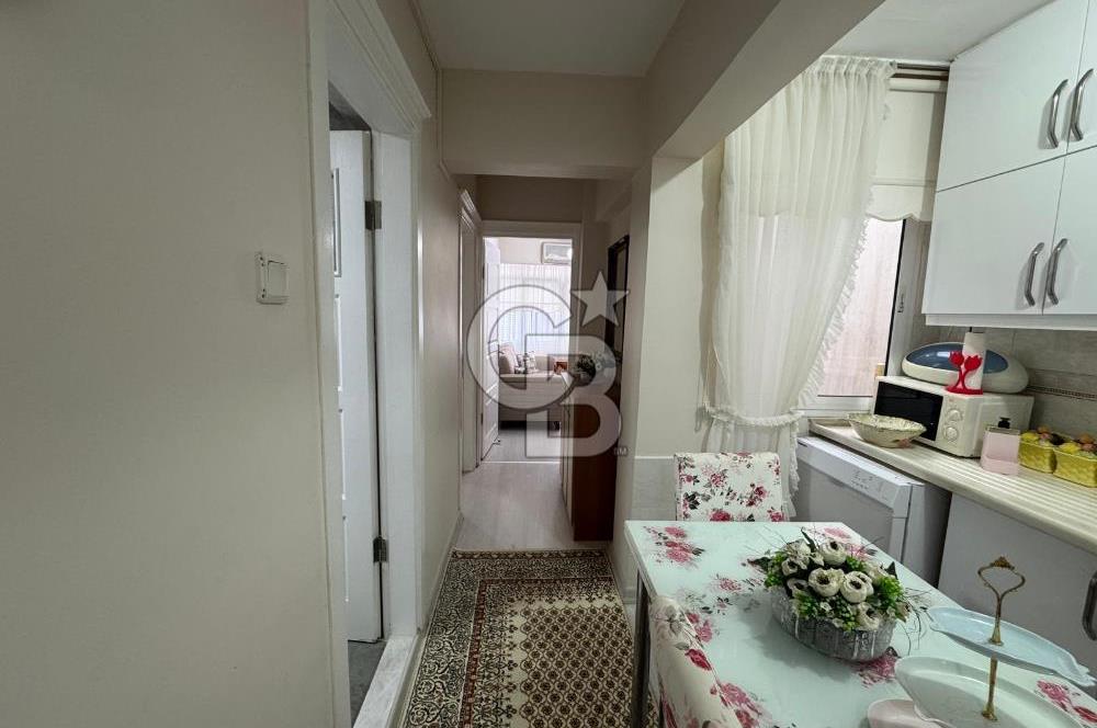 Karşıyaka Alaybey'de Otoparklı, Tadilatlı, Kullanışlı Daire