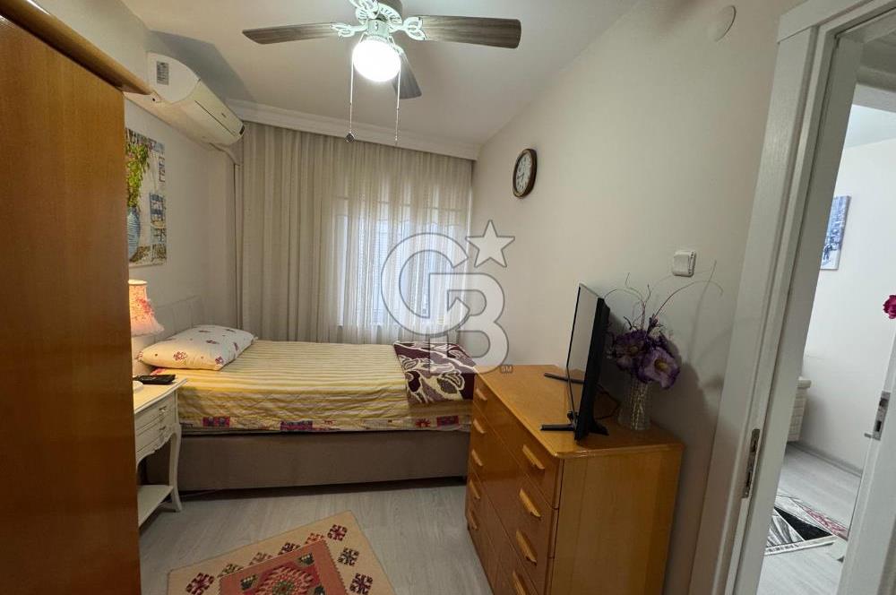 Karşıyaka Alaybey'de Otoparklı, Tadilatlı, Kullanışlı Daire