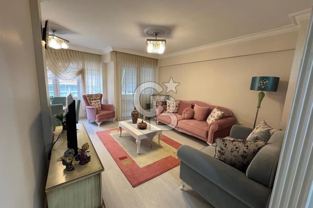 Karşıyaka Alaybey'de Otoparklı, Tadilatlı, Kullanışlı Daire