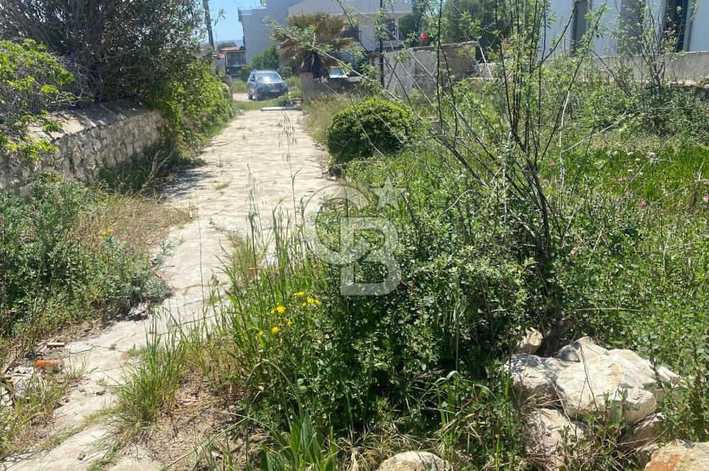 Urla Atatürk Mah.'de Satılık 236 M2 Tercihli Turizm İmarlı Arsa